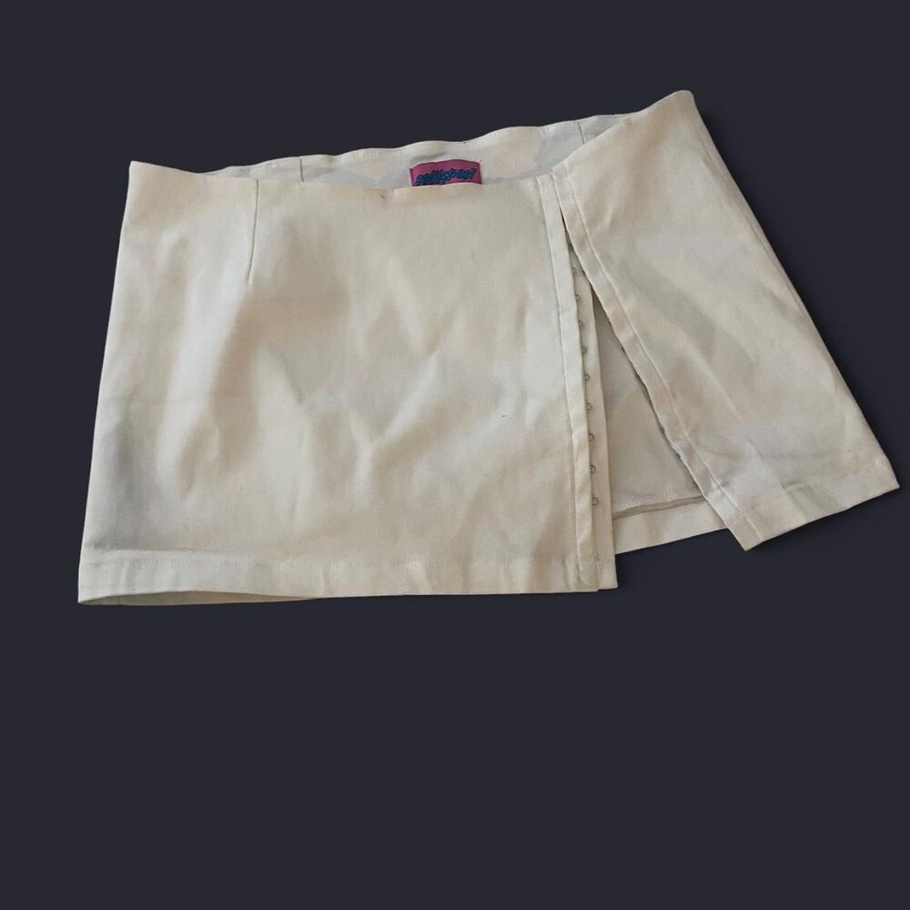 Edikted Women's White Skirt
